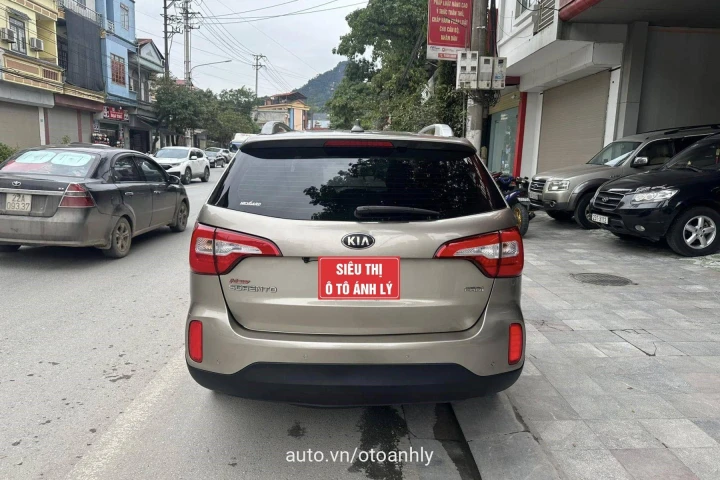 Kia Sorento Signature Dầu 2014