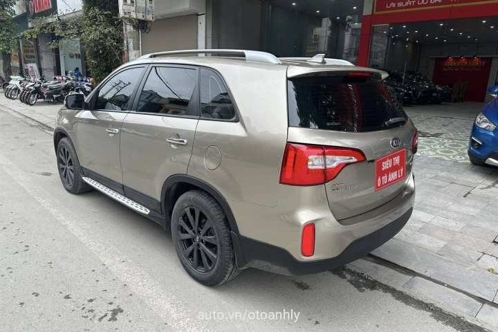 Kia Sorento Signature Dầu 2014