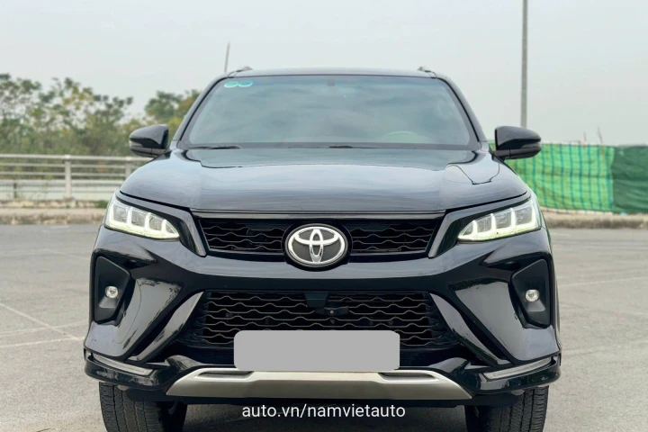 Toyota Fortuner 2022