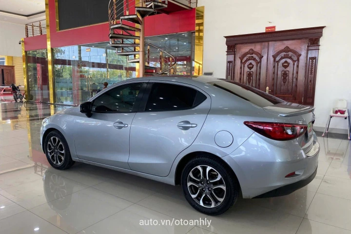 Mazda 2 2018