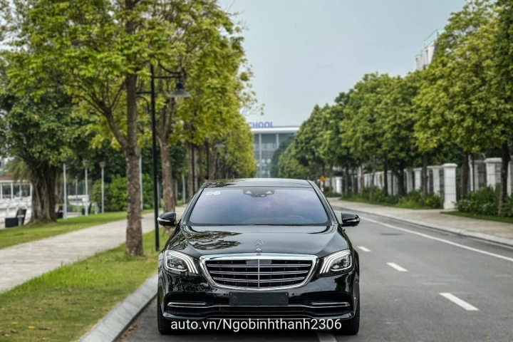 Mercedes-Benz S-Class 2020