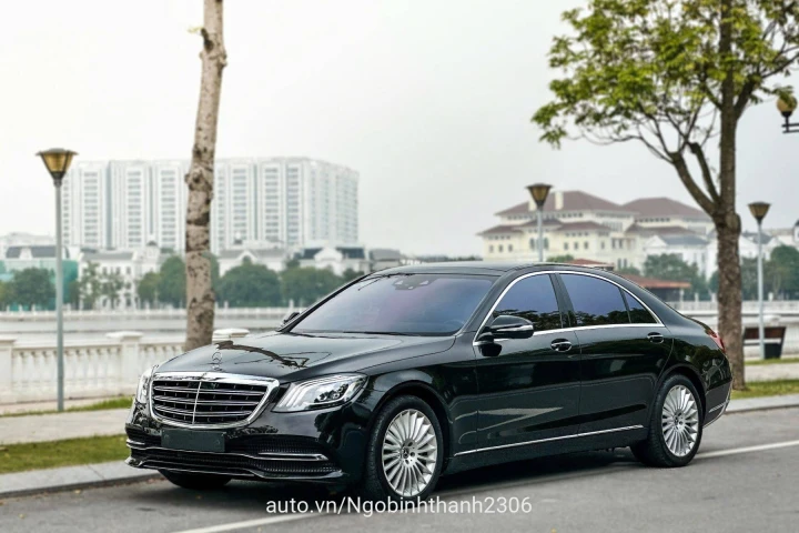 Mercedes-Benz S-Class 2020