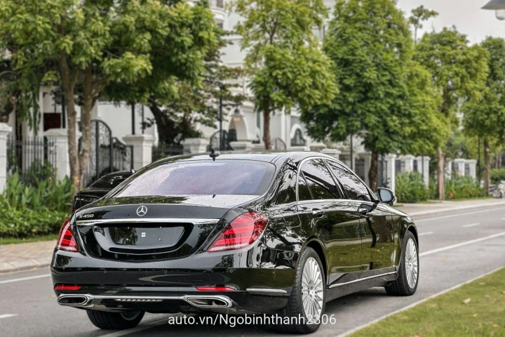 Mercedes-Benz S-Class 2020