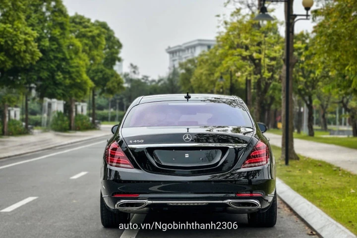 Mercedes-Benz S-Class 2020