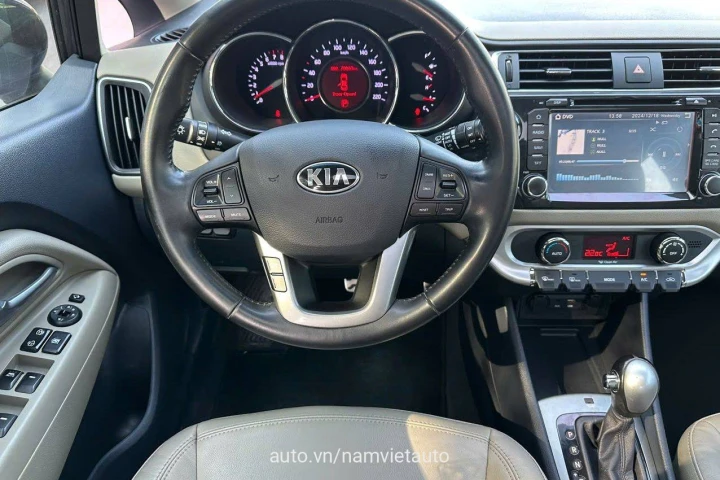 Kia Rio 2015