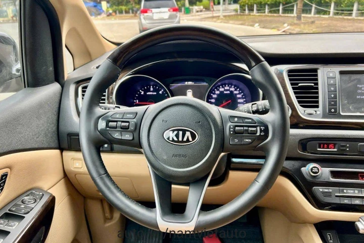 Kia Sedona 2018