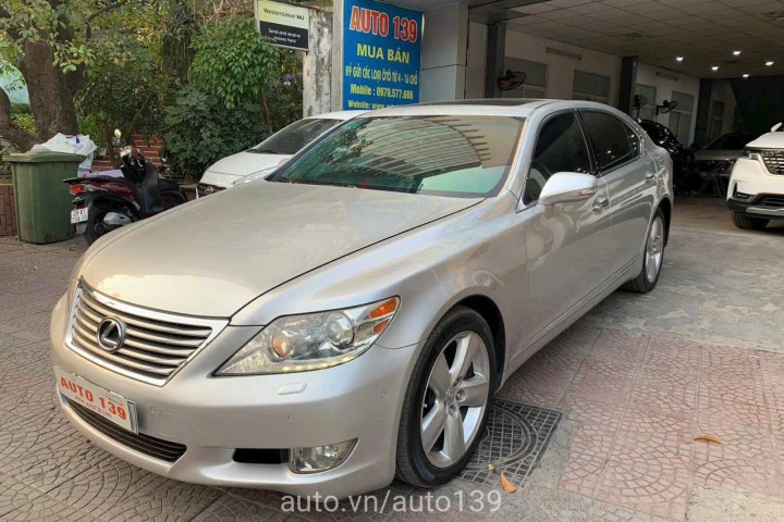 Lexus LS 2009