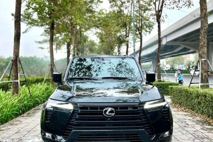 Lexus GX 2024