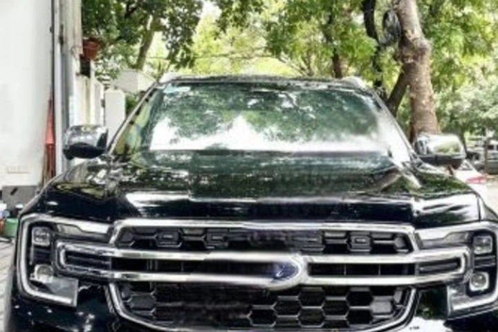 Ford Everest Titanium 2023