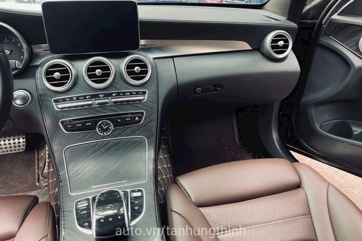 Mercedes-Benz C-Class 2015