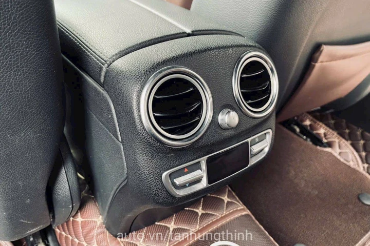 Mercedes-Benz C-Class 2015