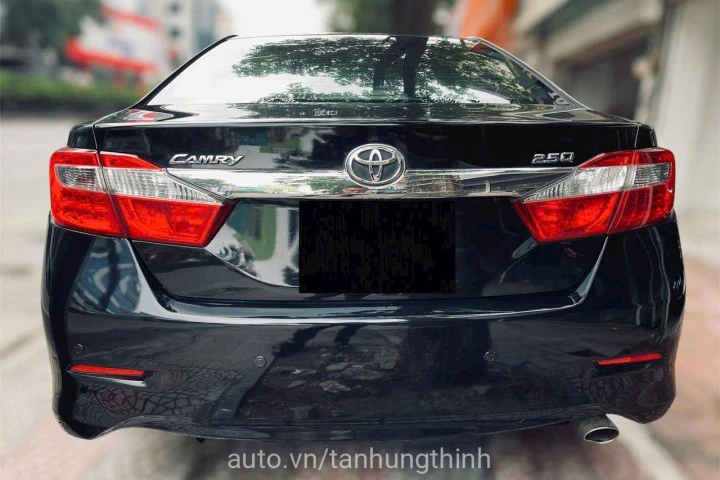 Toyota Camry 2.5Q 2012