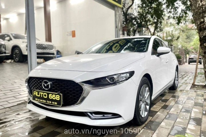 Mazda 3 1.5L Luxury 2023