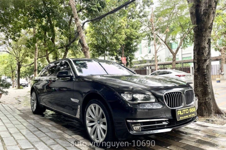 BMW 7 Series 2009