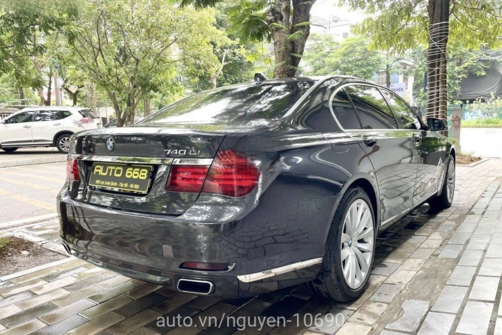 BMW 7 Series 2009