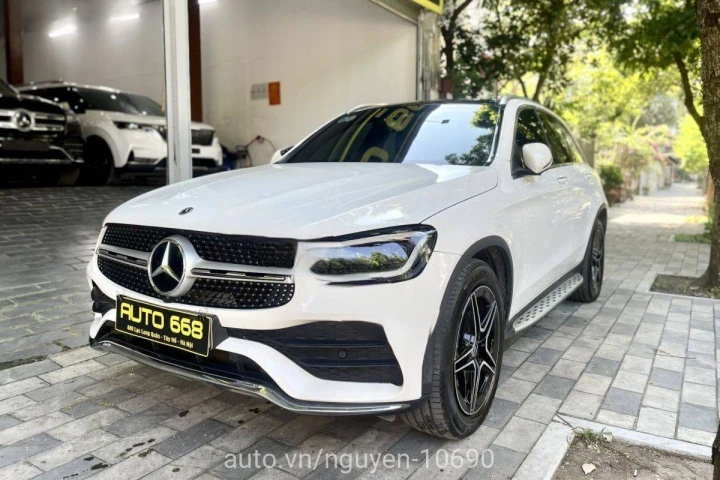 Mercedes-Benz GLC GLC300 2022