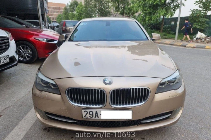 BMW 5 Series 2012