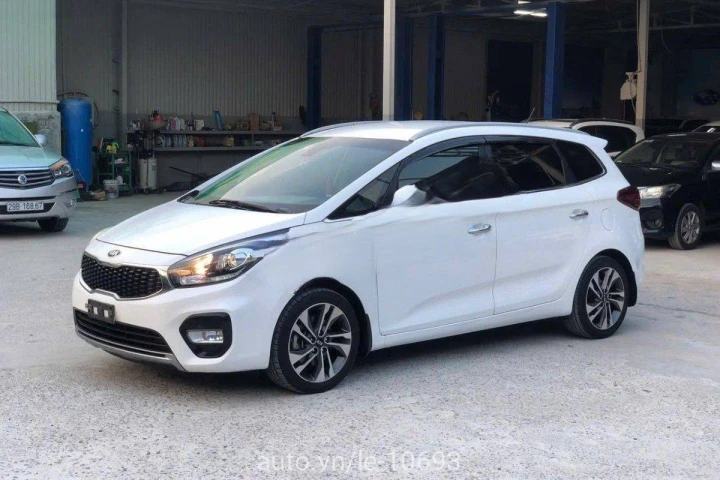 Kia Rondo 2016