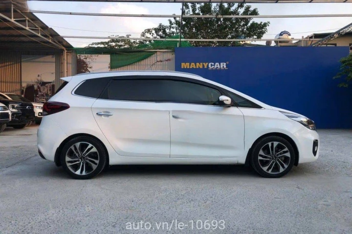 Kia Rondo 2016