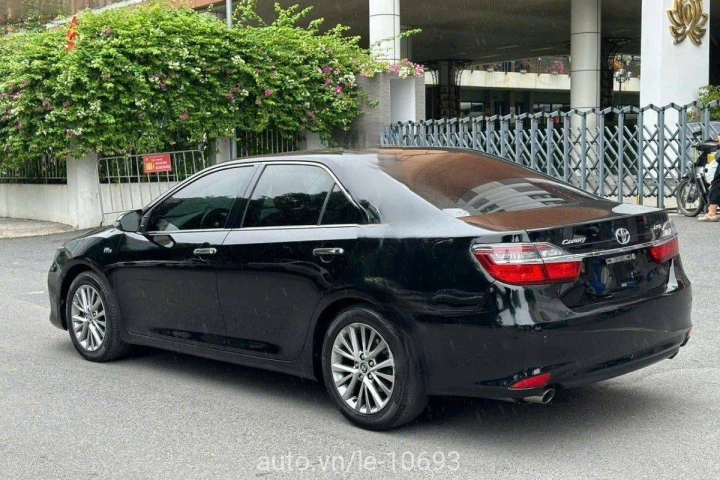 Toyota Camry 2.5Q 2018