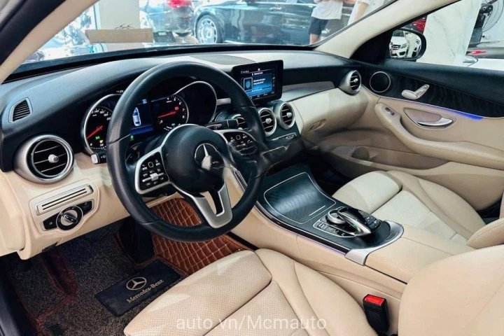 Mercedes-Benz C-Class 2019