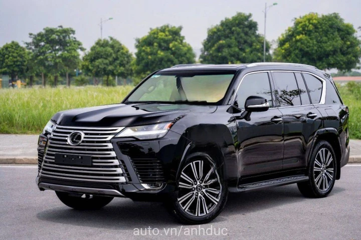 Lexus LX 600 Urban 2023