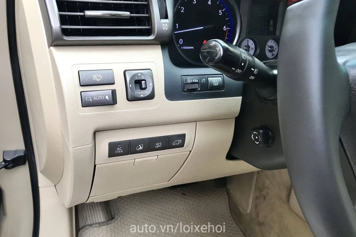 Lexus LX 2008