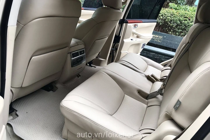 Lexus LX 2008