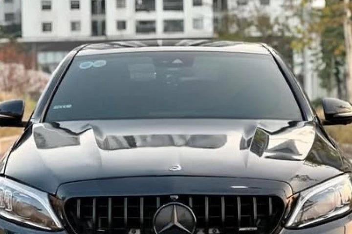 Mercedes-Benz C-Class 2019