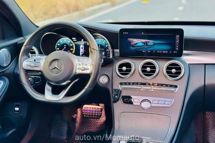 Mercedes-Benz C-Class 2019