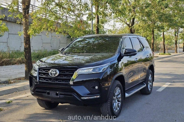 Toyota Fortuner 2022