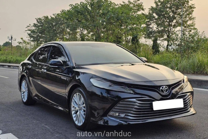 Toyota Camry 2.5Q 2019