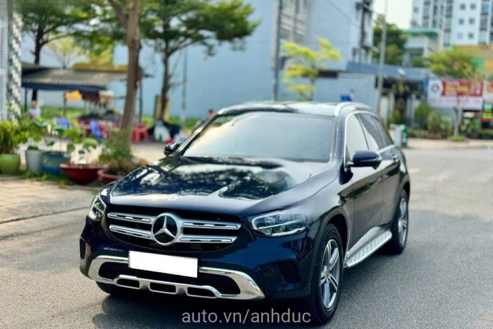 Mercedes-Benz GLC GLC200 2023