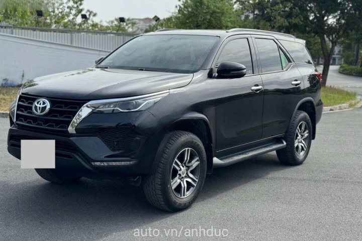 Toyota Fortuner 2.4AT 4x2 2020