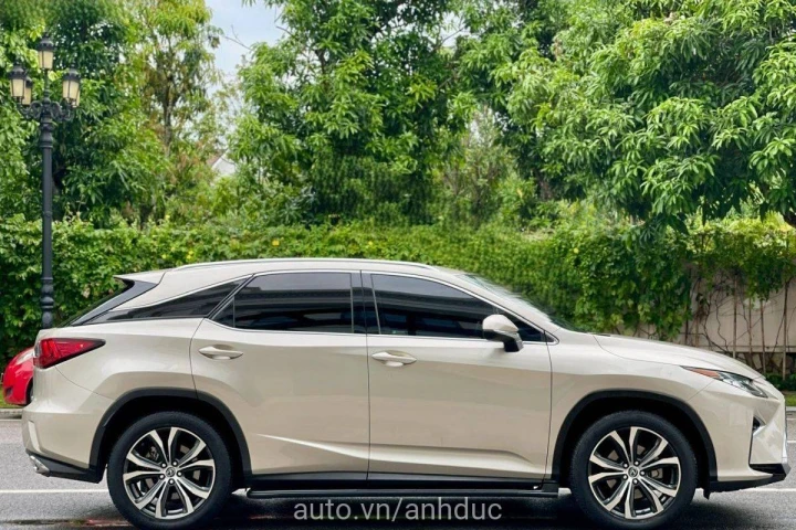 Lexus RX 2018