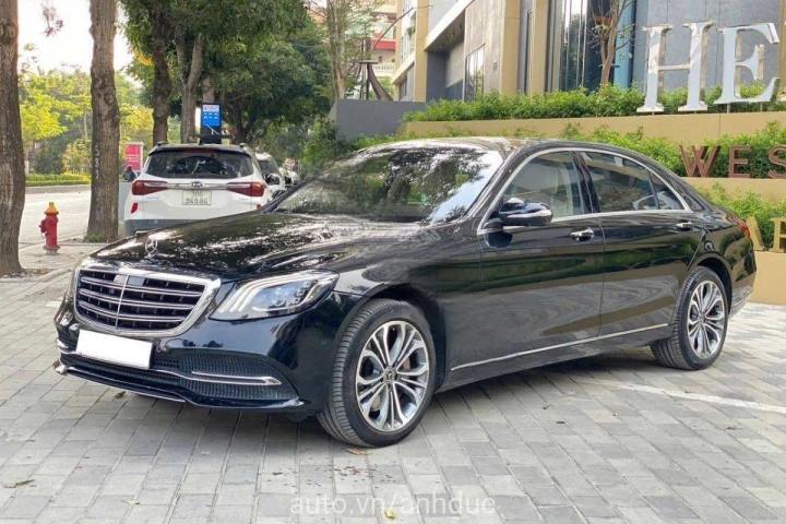 Mercedes-Benz S-Class S450 2019