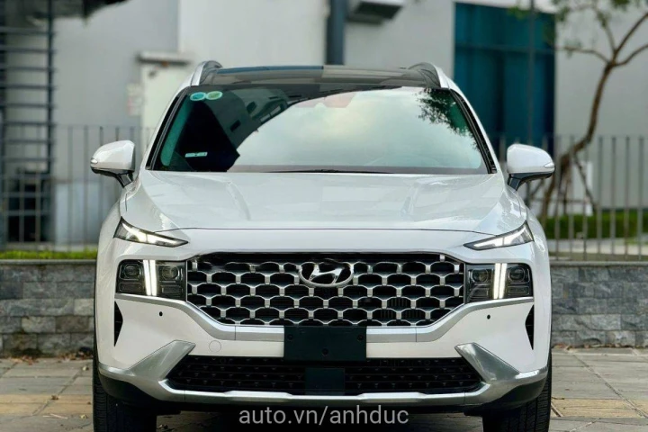 Hyundai Santa Fe 2022