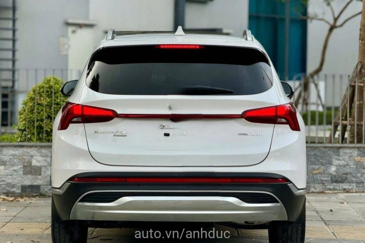 Hyundai Santa Fe 2022