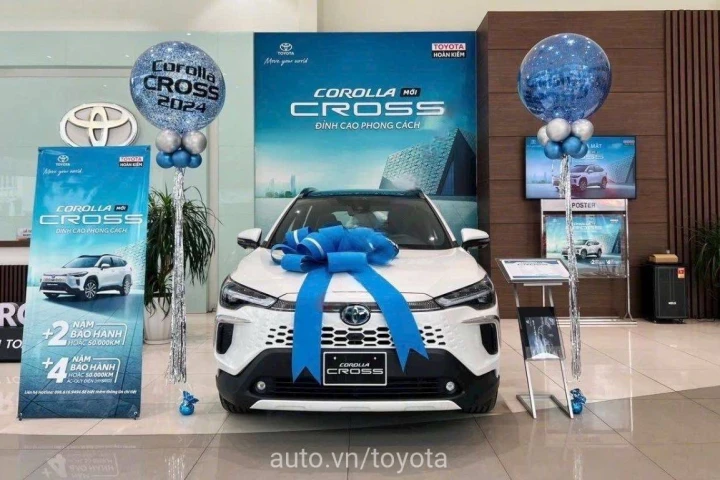 Toyota Corolla Cross 1.8HEV 2024