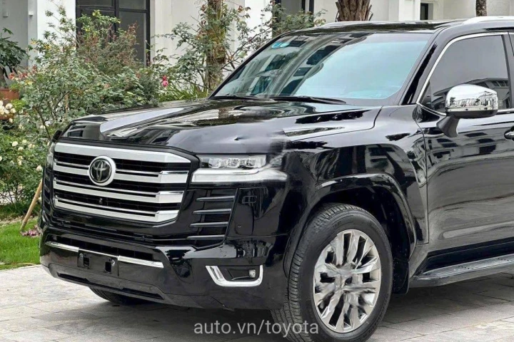 Toyota Land Cruiser 2024