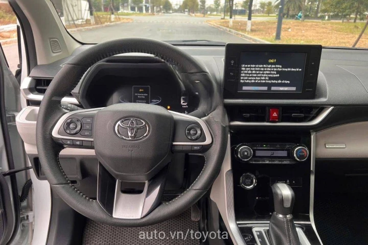 Toyota Veloz 2024