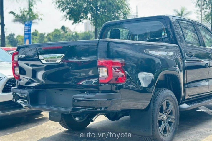 Toyota Hilux 2024