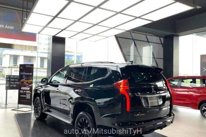 Mitsubishi Pajero 2023