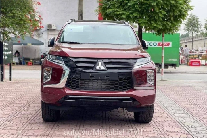 Mitsubishi Pajero 2023