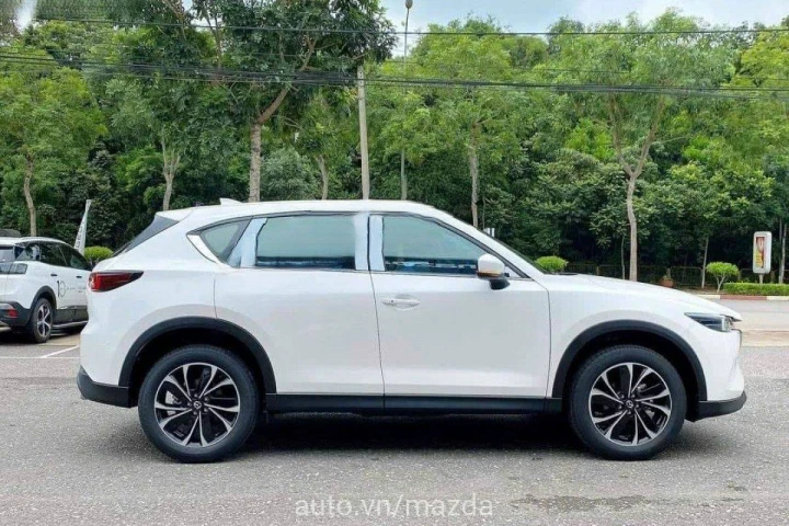 Mazda CX-5 2.0L Premium 2024