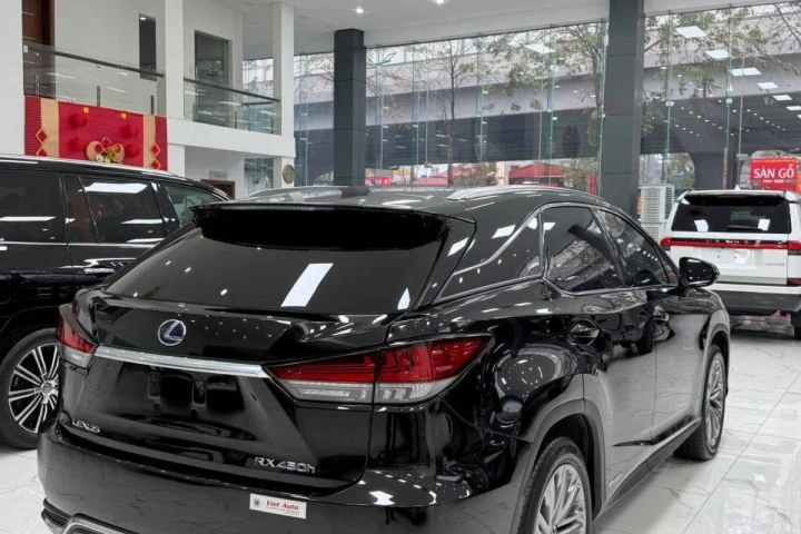 Lexus RX 2021