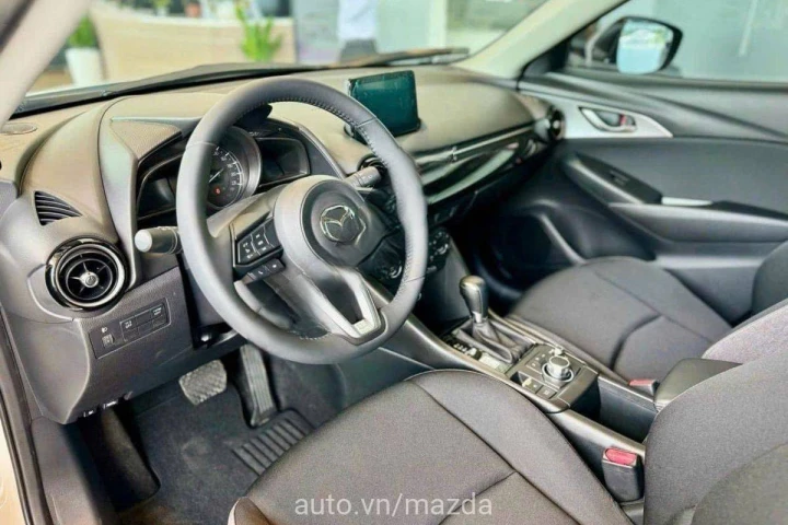 Mazda CX-3 2024