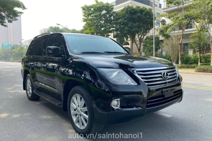 Lexus LX 2010