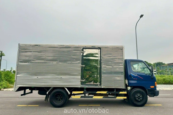 Hyundai Xe tải thùng 2015