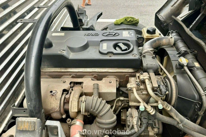 Hyundai Xe tải thùng 2015
